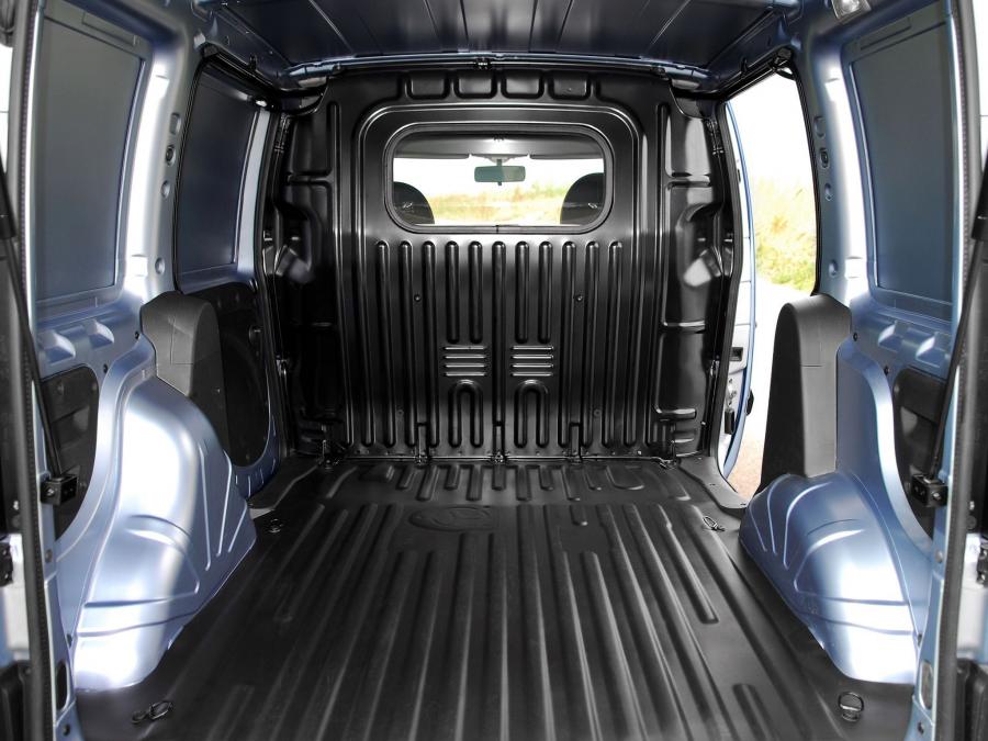  Fiat Doblo Cargo 2005 года  (UK) (фото 6 из 11)